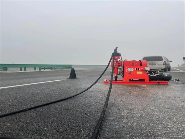 天坛街道马路路基路面开裂下沉注浆加固灌浆